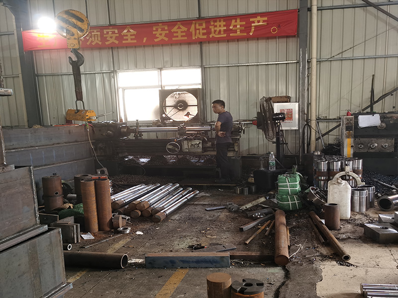 車床加工區(qū)